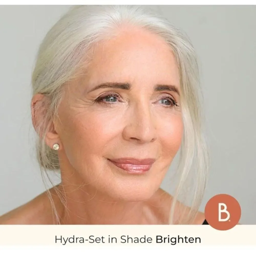 BEAUTY FOR REAL - NWT - Hydra-Set Translucent Brightening Powder in “Brighten”